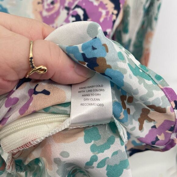 Charming Charlie Women's Floral Top Blouse Long Sleeve Peplum Multicolor Medium - Picture 12 of 16